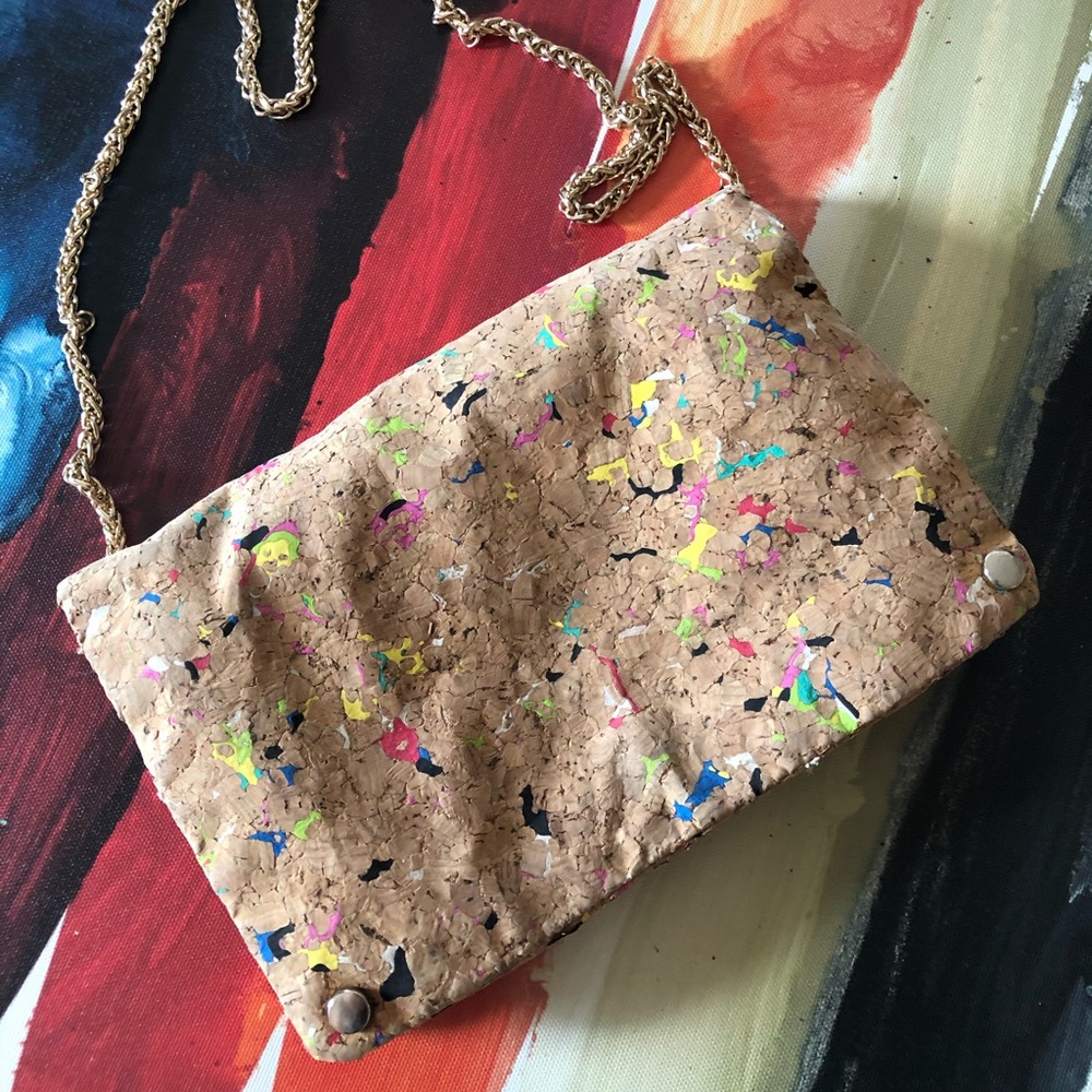 🌟$10 Sale🌟Adorable Tie Dye Cork Crossbody Bag